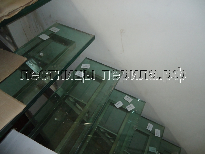 Стеклянная лестница в г. Москва (СВАО)