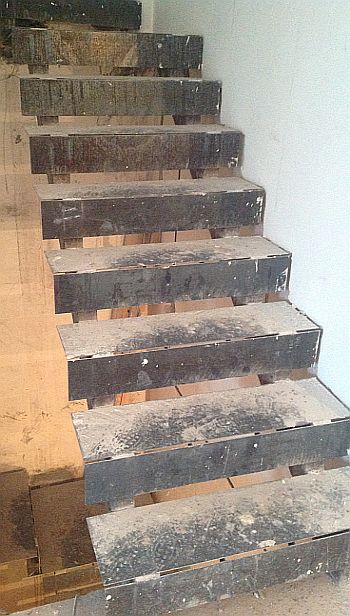Металлическая лестница в коттеджном посёлке Валуево